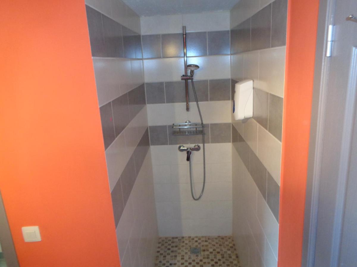 Au Pied De L'Abbaye De Leffe Hotel Dinant Ngoại thất bức ảnh